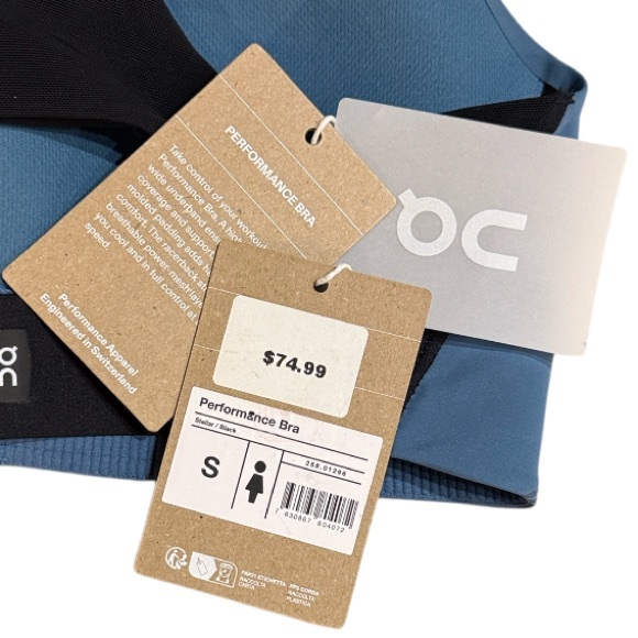 On Women's Performance Bra - Picture 10 of 11